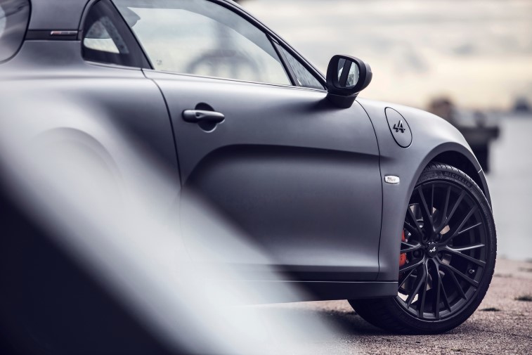 Yeni Alpine A110S resim galerisi (27.10.2019)