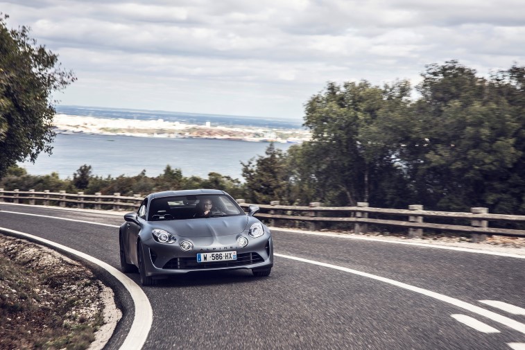 Yeni Alpine A110S resim galerisi (27.10.2019)