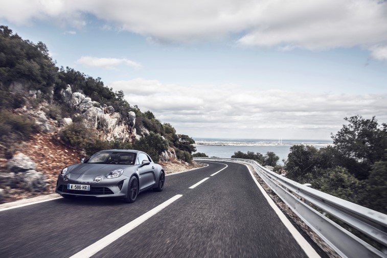 Yeni Alpine A110S resim galerisi (27.10.2019)