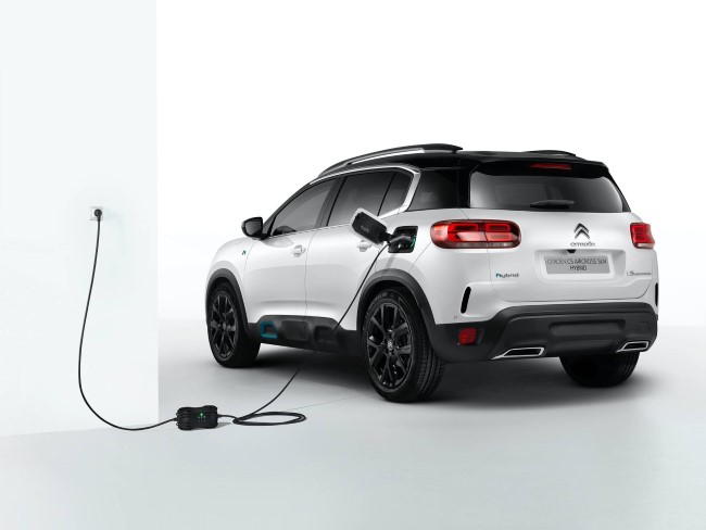 Citroen C5 Aircross Plug-in Hibrit resim galerisi (07.11.2019)