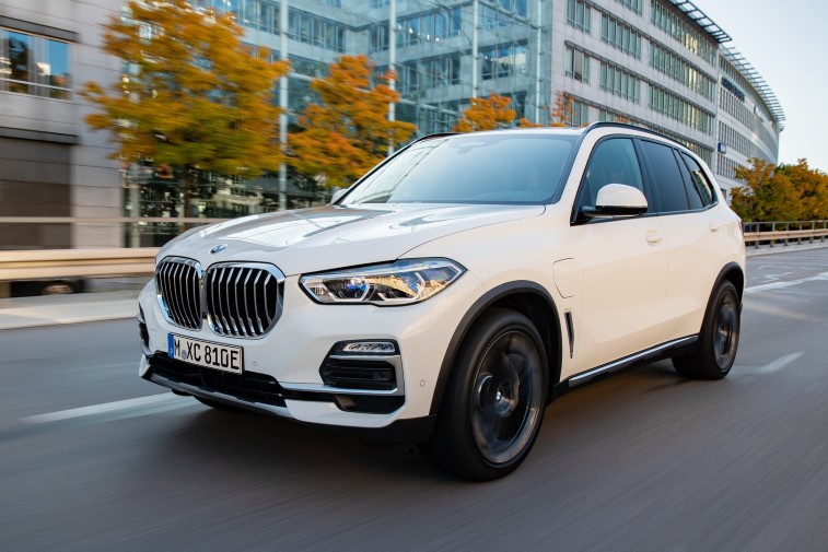 BMW X5 xDrive45e resim galerisi (10.11.2019)