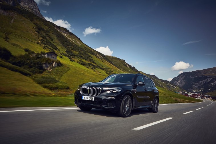 BMW X5 xDrive45e resim galerisi (10.11.2019)