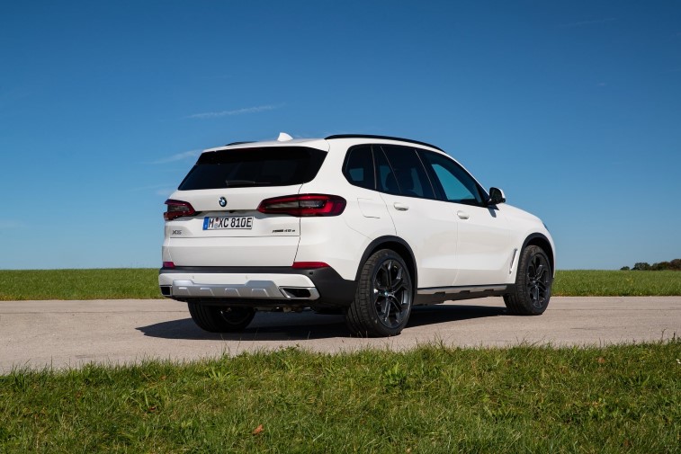 BMW X5 xDrive45e resim galerisi (10.11.2019)