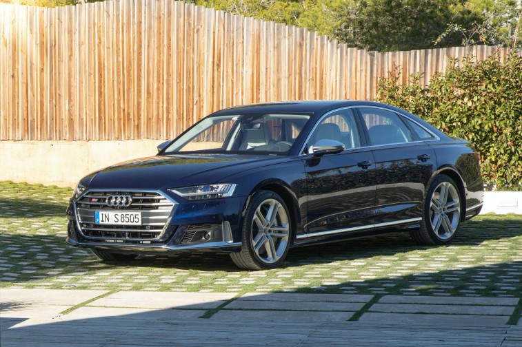 2020 Audi S8 resim galerisi (15.11.2019)