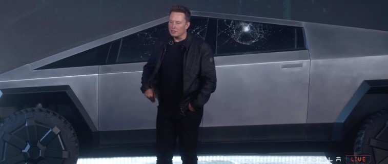 Tesla Cybertruck resim galerisi (24.11.2019)