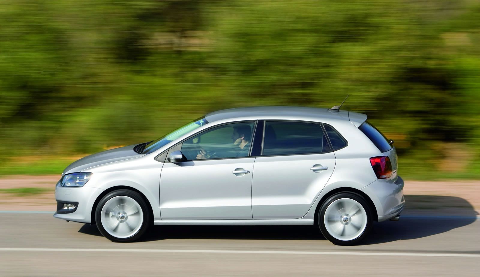 VOLKSWAGEN POLO GALER