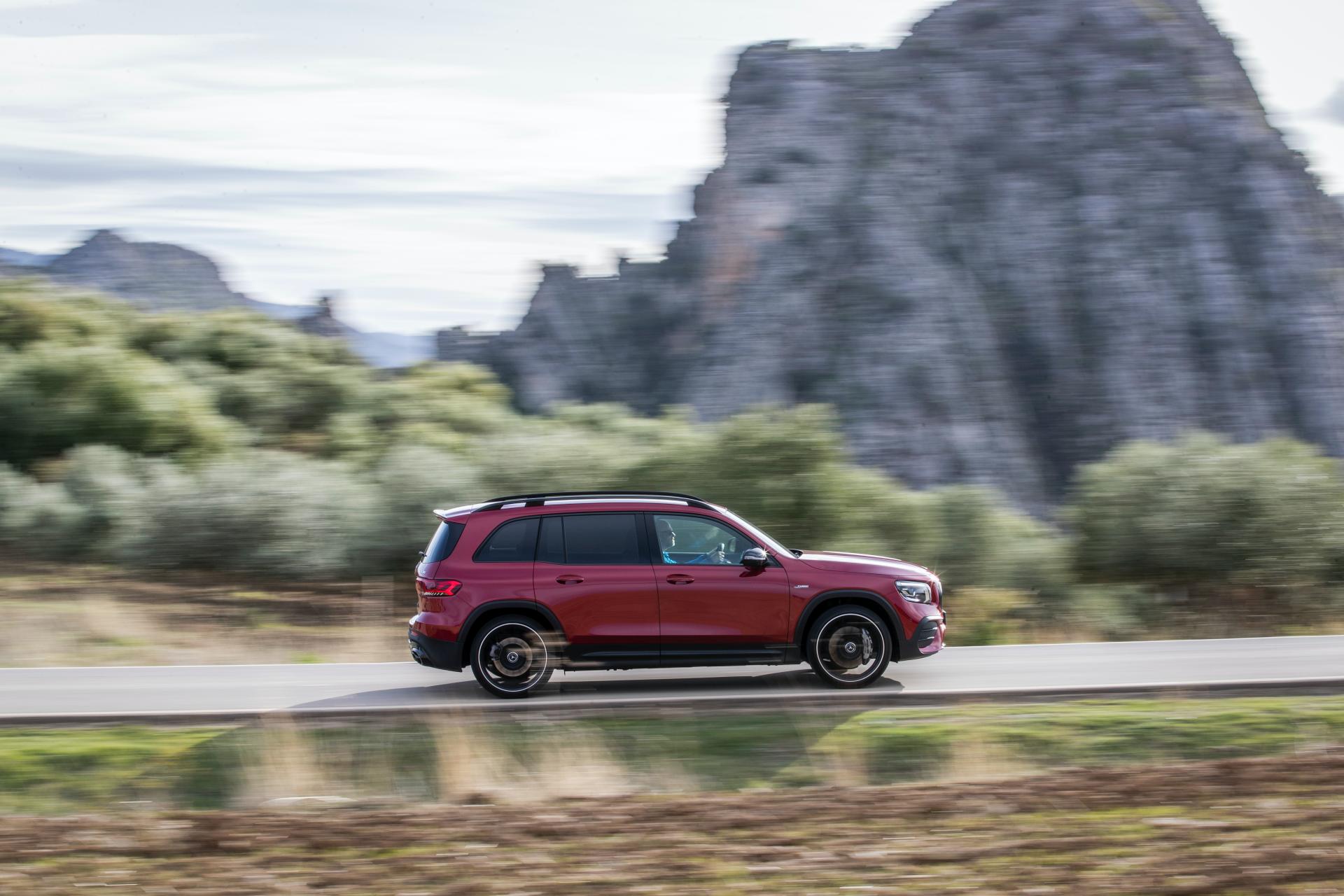 2020 Mercedes GLB resim galerisi (01.12.2019)