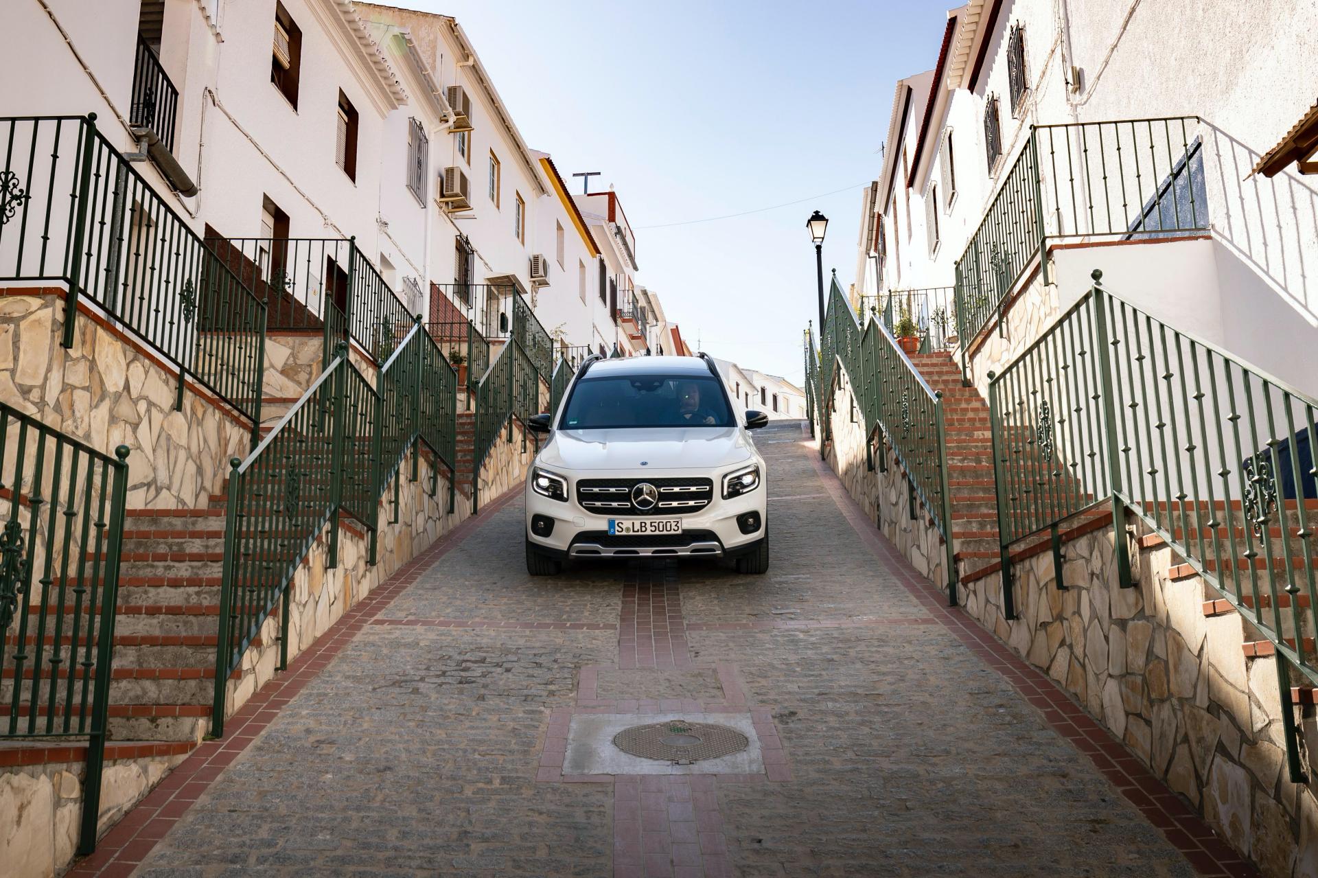 2020 Mercedes GLB resim galerisi (01.12.2019)