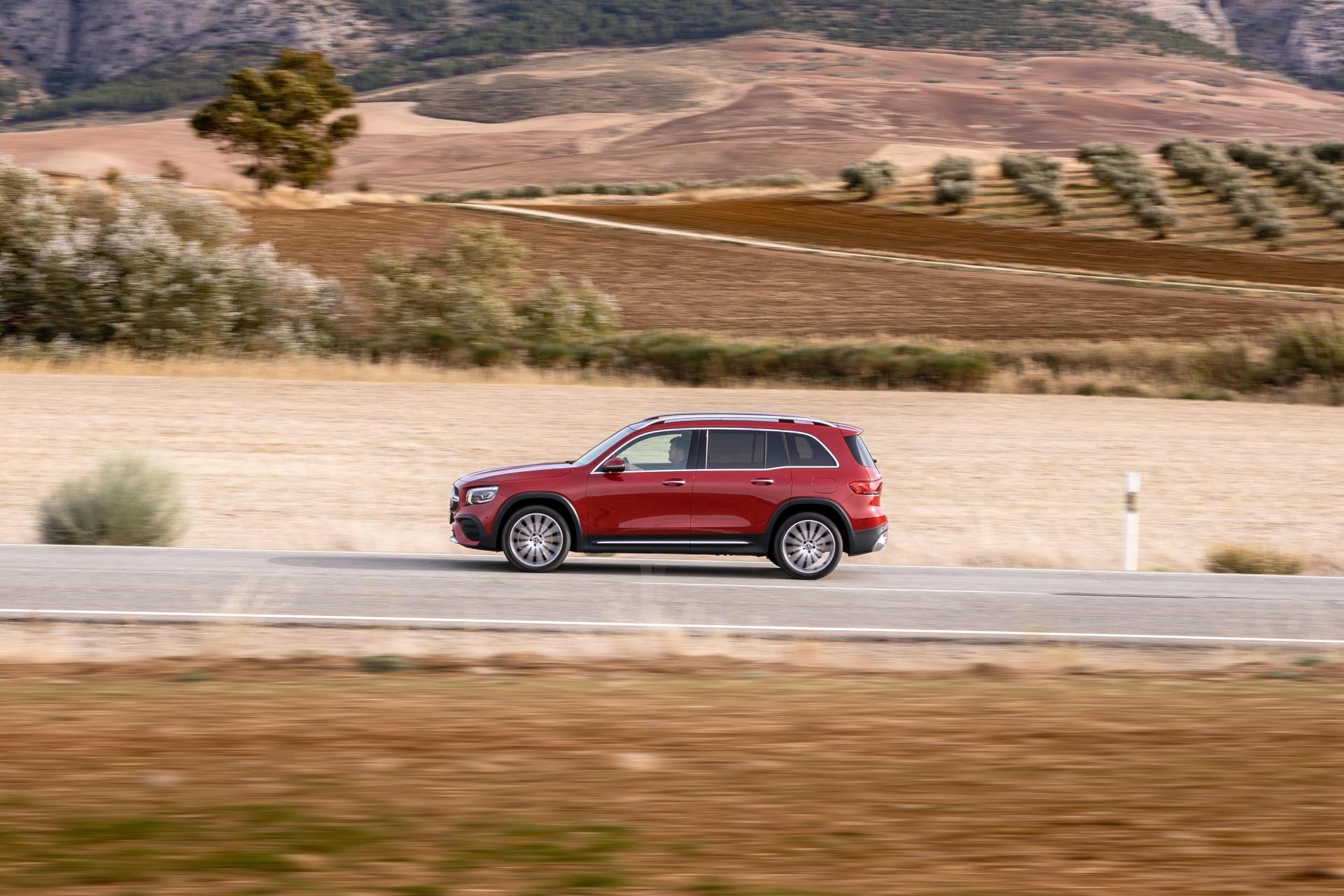 2020 Mercedes GLB resim galerisi (01.12.2019)