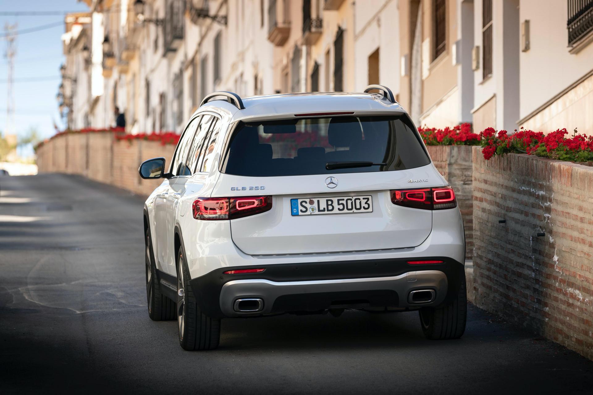 2020 Mercedes GLB resim galerisi (01.12.2019)