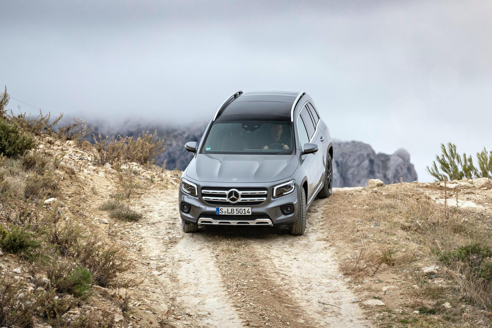 2020 Mercedes GLB resim galerisi (01.12.2019)