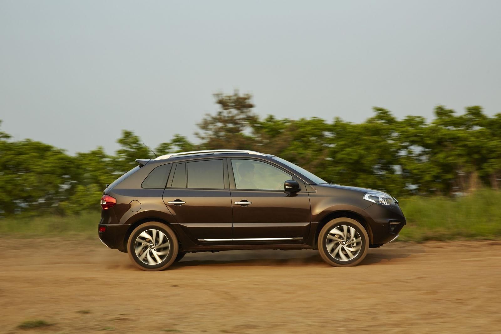 YEN MAKYAJLI 2014 RENAULT KOLEOS GALER