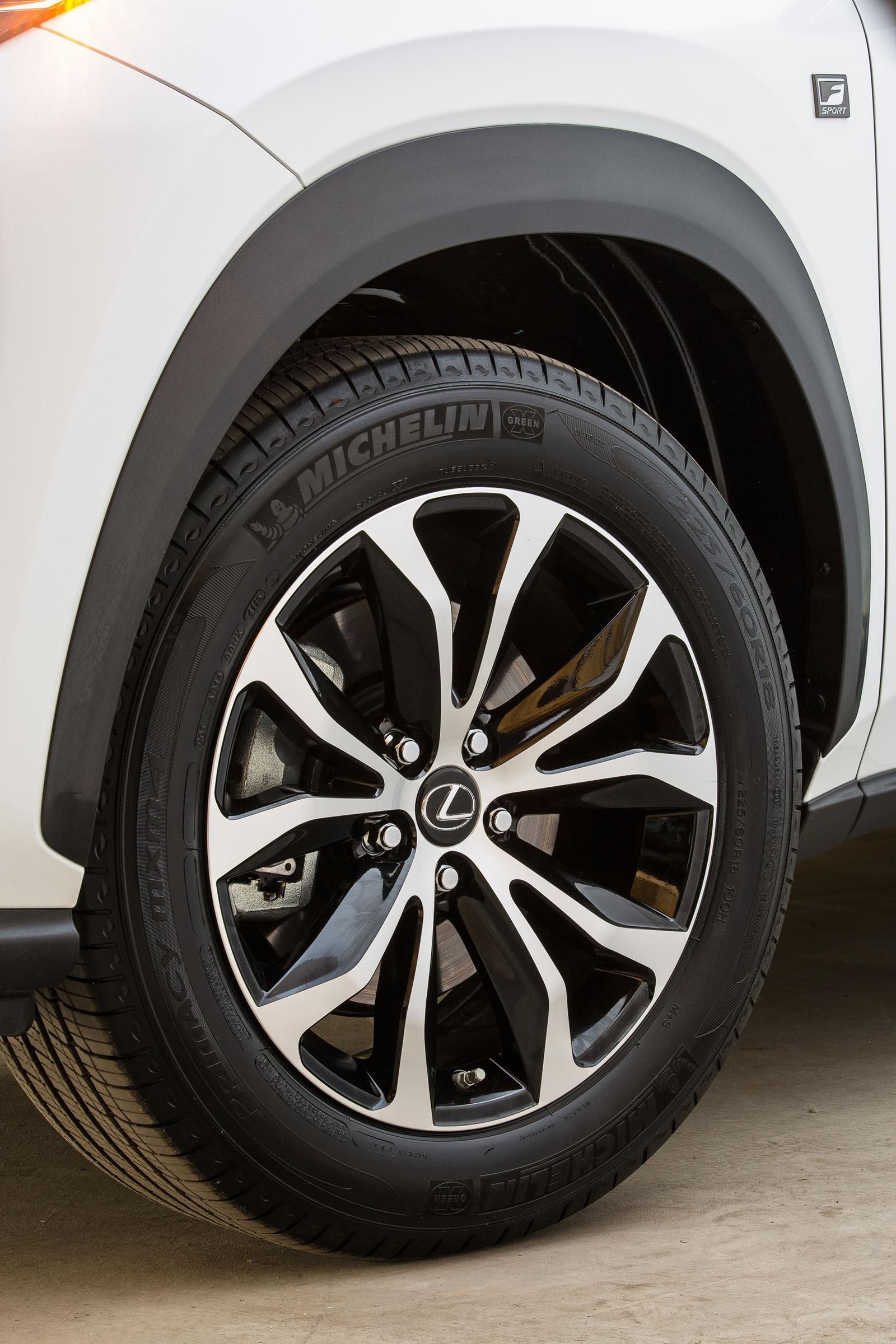 YEN 2015 LEXUS NX DETAYLI RESM GALERS