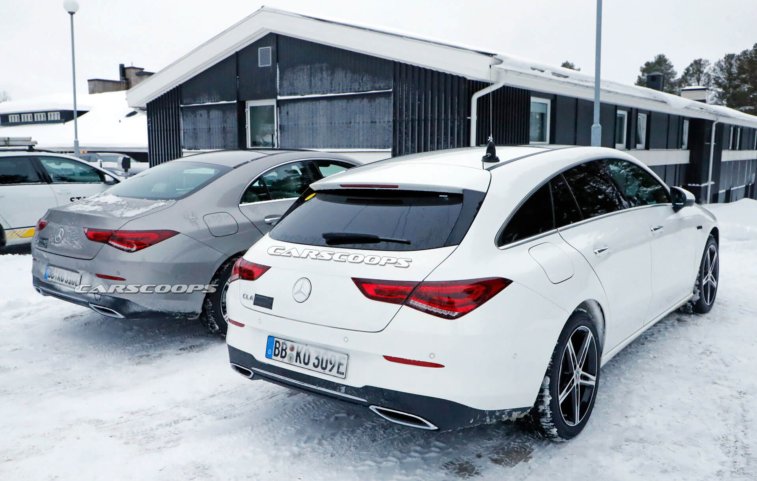 Mercedes-Benz CLA 250e PHEV resim galerisi
