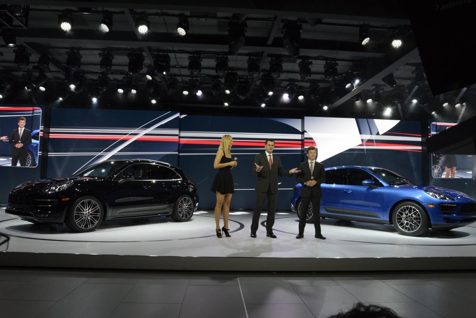 YEN PORSCHE MACAN LOS ANGLES TANITIM RESM GALERS