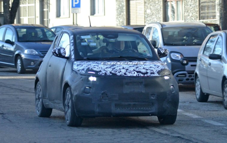 2021 Fiat 500e resim galerisi