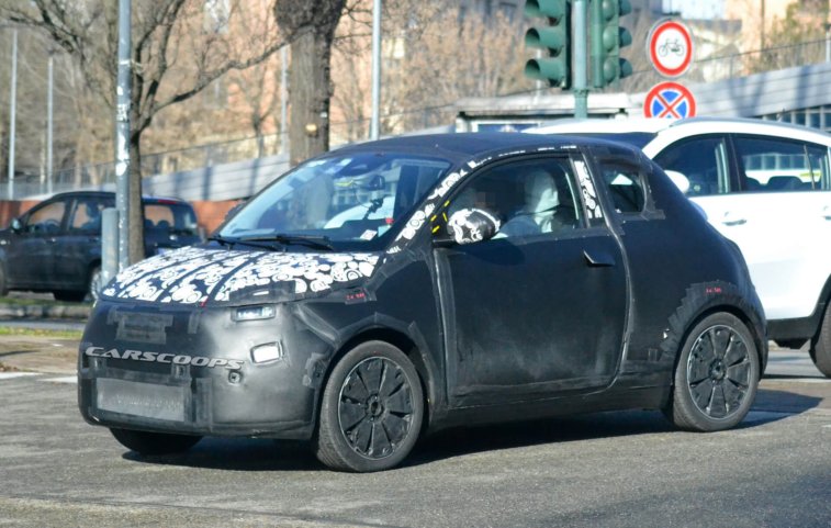 2021 Fiat 500e resim galerisi