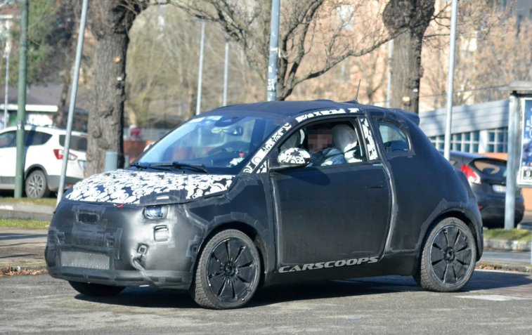 2021 Fiat 500e resim galerisi