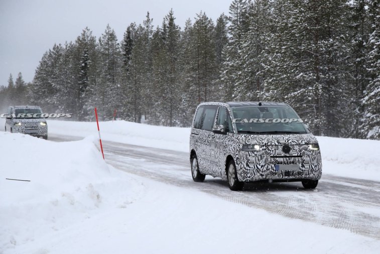 Yeni 2021 Volkswagen Transporter Plug-in Hibrit resim galerisi