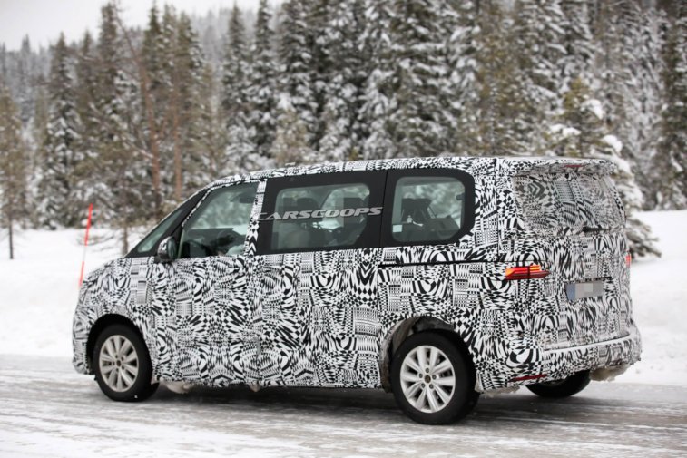 Yeni 2021 Volkswagen Transporter Plug-in Hibrit resim galerisi