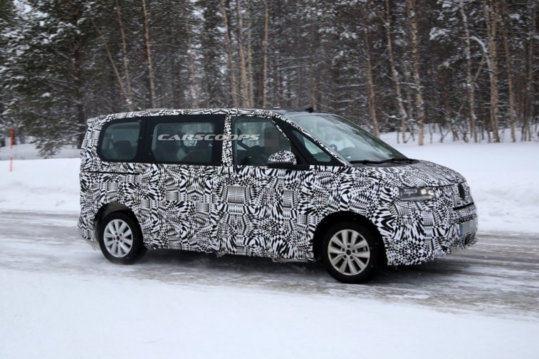 Yeni 2021 Volkswagen Transporter Plug-in Hibrit resim galerisi