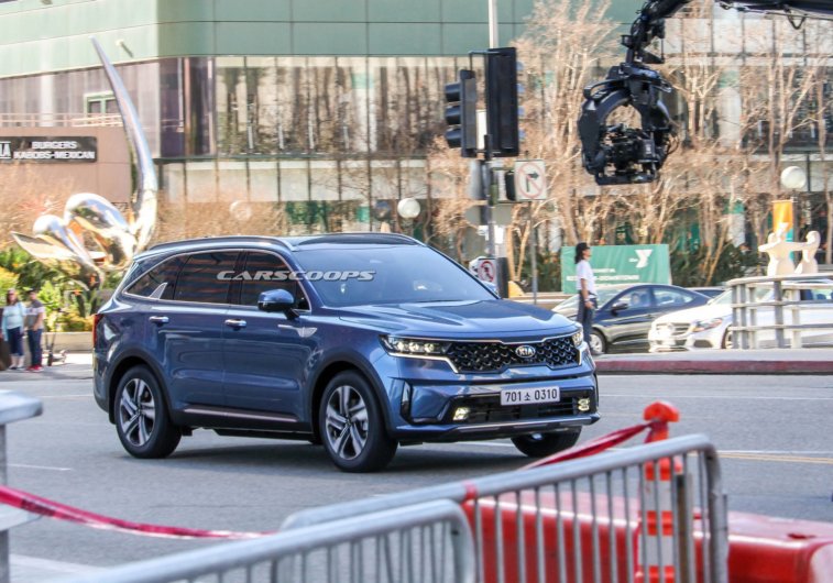 2021 Kia Sorento resim galerisi (04.02.2020)