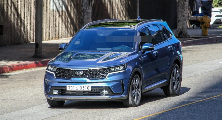 2021 Kia Sorento resim galerisi (04.02.2020)