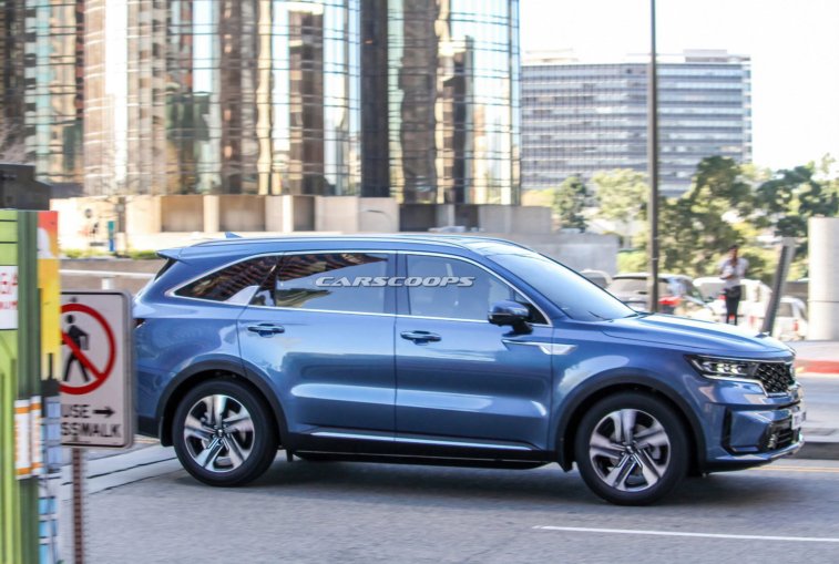 2021 Kia Sorento resim galerisi (04.02.2020)