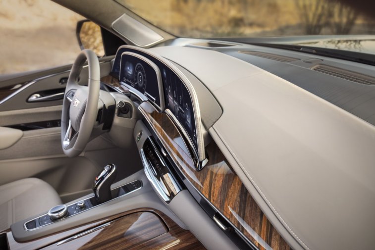 2021 Cadillac Escalade resim galerisi