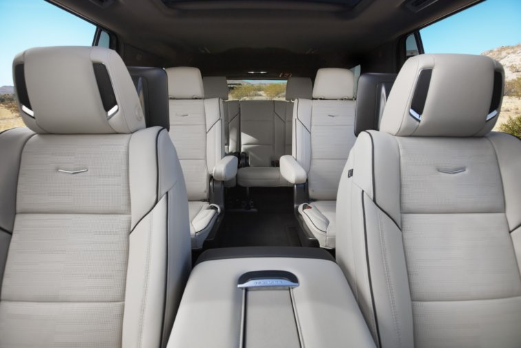 2021 Cadillac Escalade resim galerisi