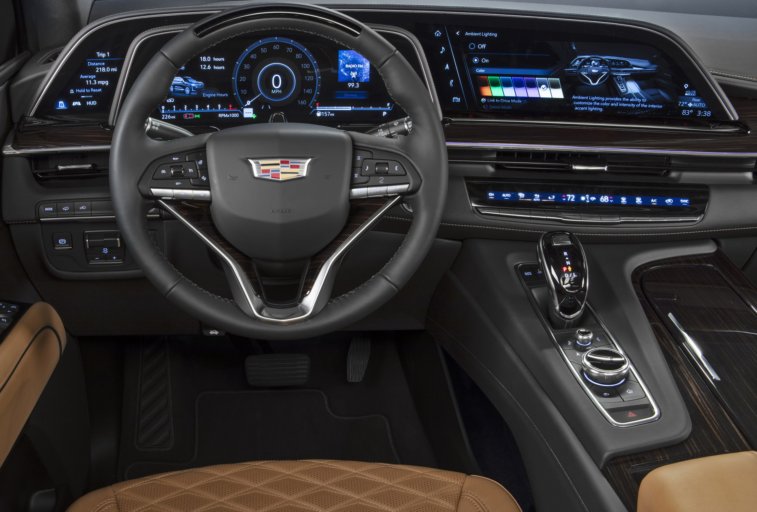 2021 Cadillac Escalade resim galerisi