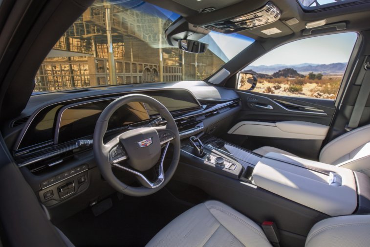 2021 Cadillac Escalade resim galerisi