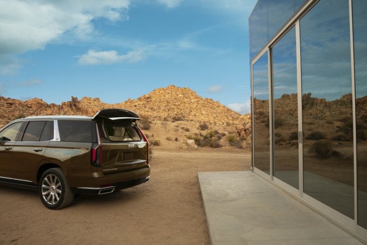 2021 Cadillac Escalade resim galerisi