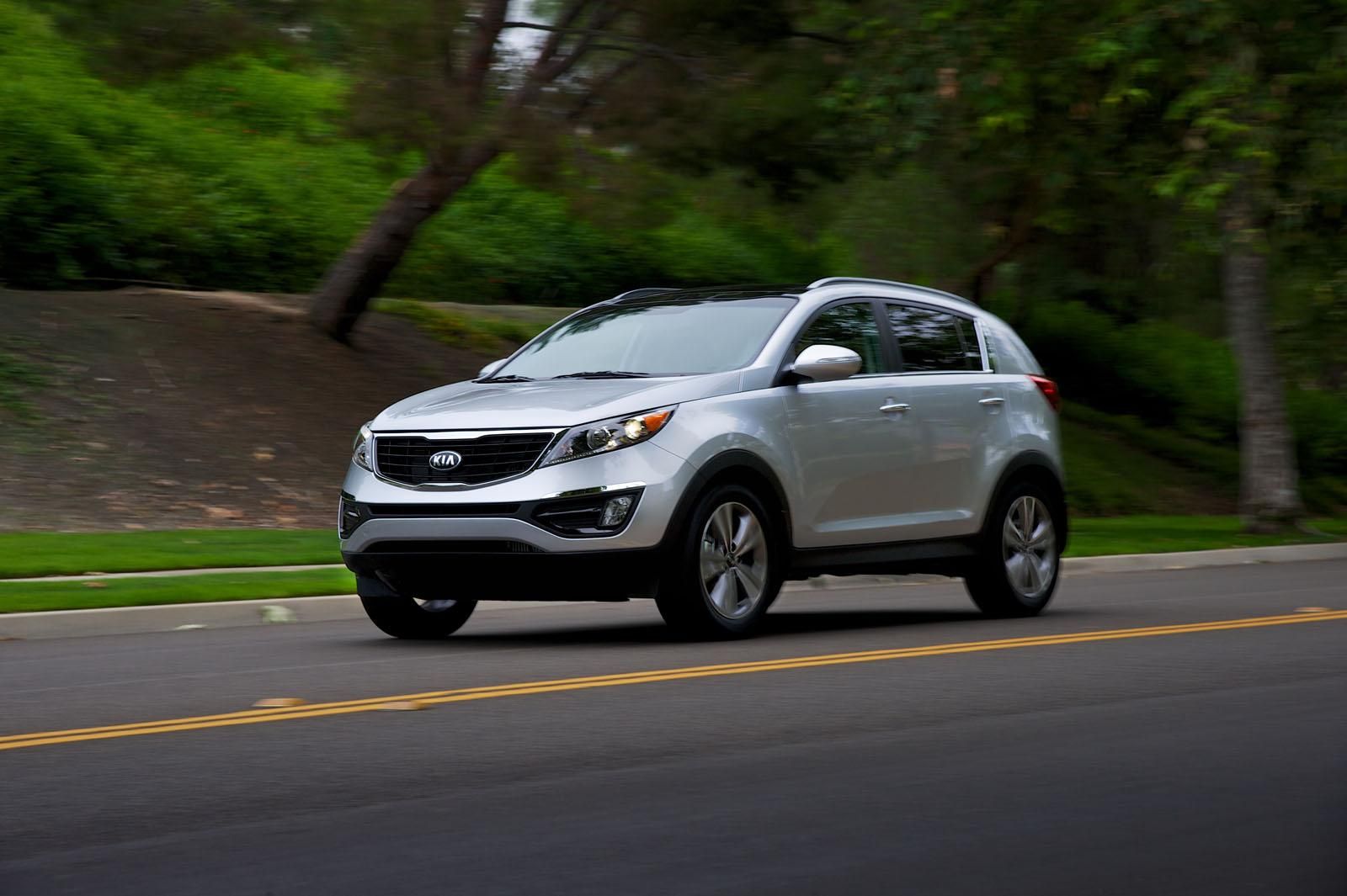YEN 2014 MAKYAJLI KA SPORTAGE AMERKAN VERSYON RESM GALERS