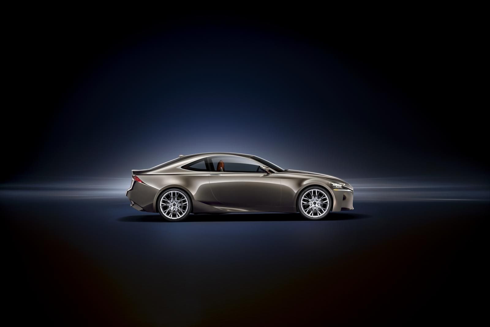 LEXUS LF CC GALER