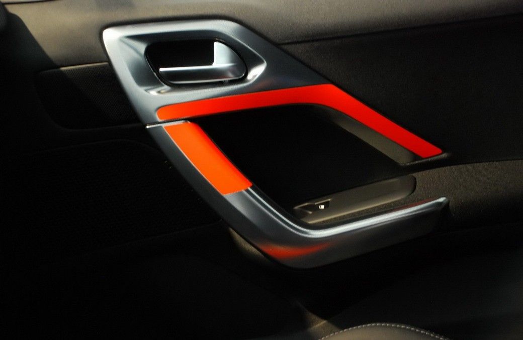 YEN PEUGEOT 2008 AVRUPA'DA YOLLARDA RESM GALERS