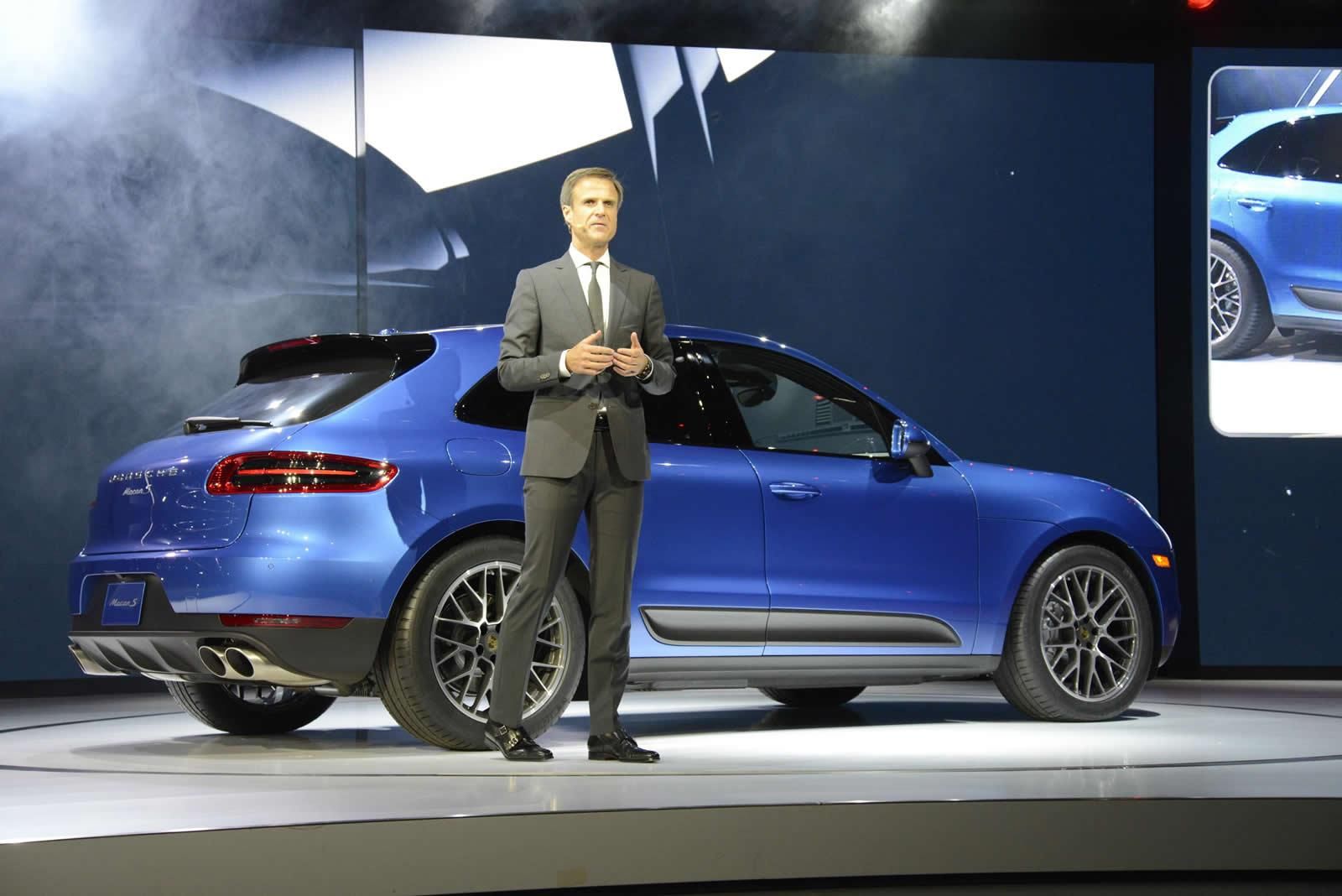 YEN PORSCHE MACAN LOS ANGLES TANITIM RESM GALERS