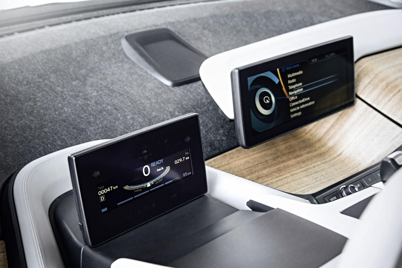 YEN BMW 3 DETAYLARI RESM GALERS