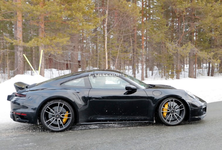 Yeni Porsche 911 Turbo resim galerisi (12.03.2020)