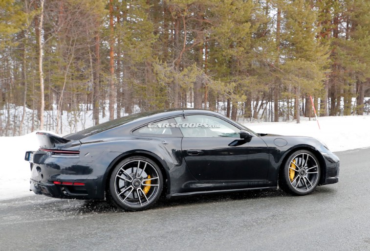 Yeni Porsche 911 Turbo resim galerisi (12.03.2020)