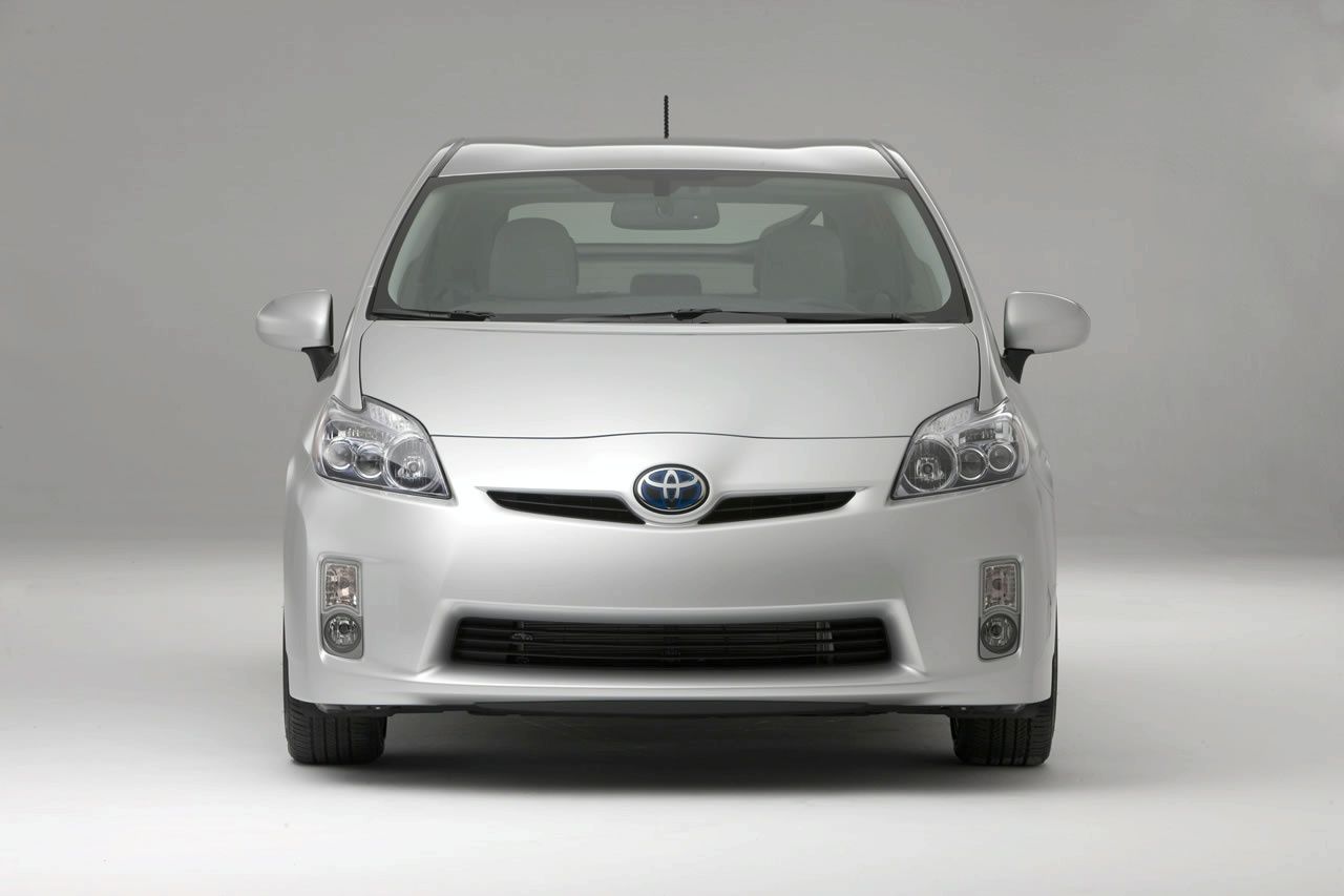 TOYOTA PRUS (2010) GALER