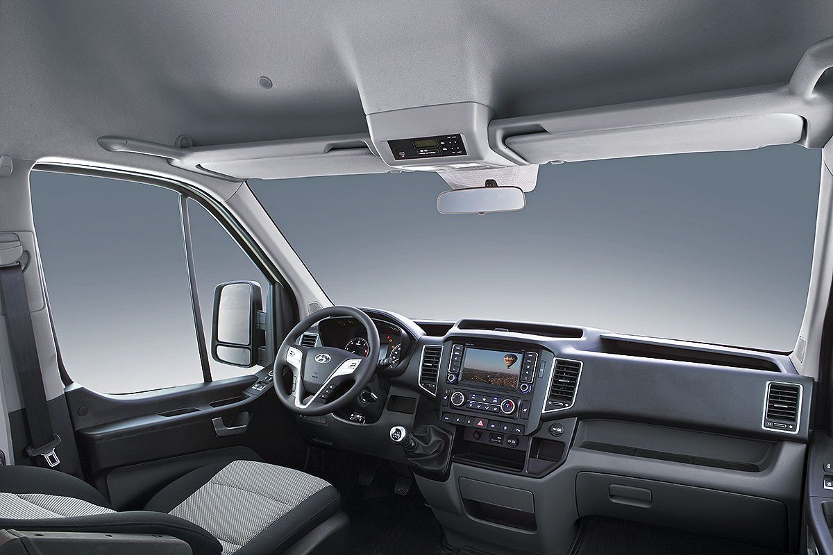 YEN� 2015 HYUNDA� H350 RES�M GALER�S�