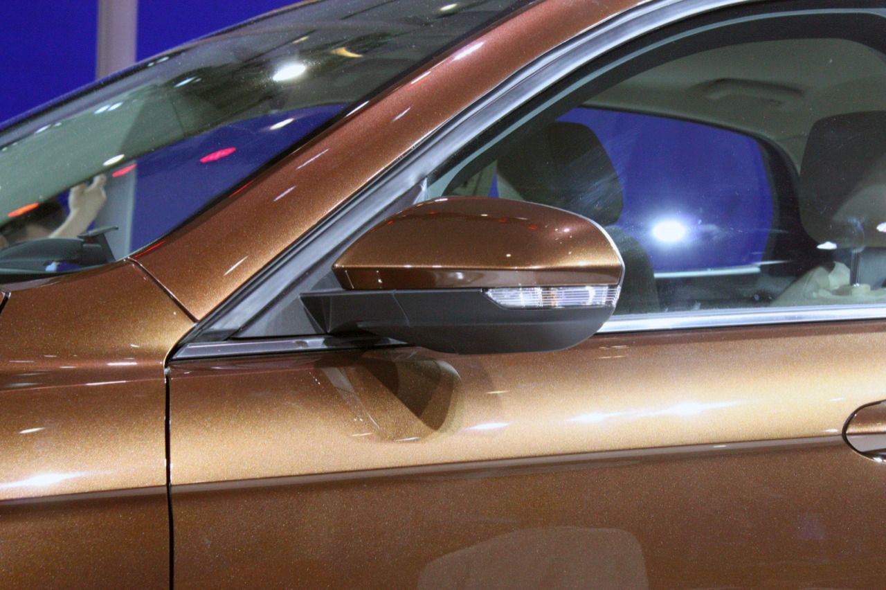 2014 FORD ESCORT PEKN FUARI RESM GALERS