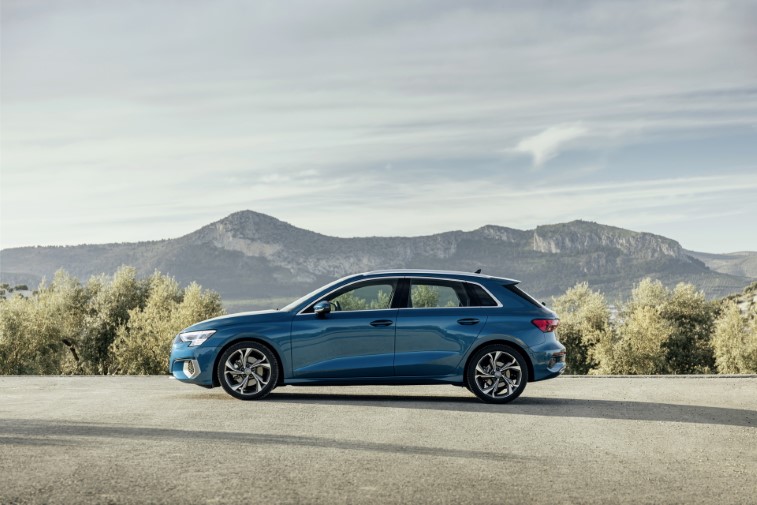 2020 Audi A3 Sportback resim galerisi (01.04.2020)