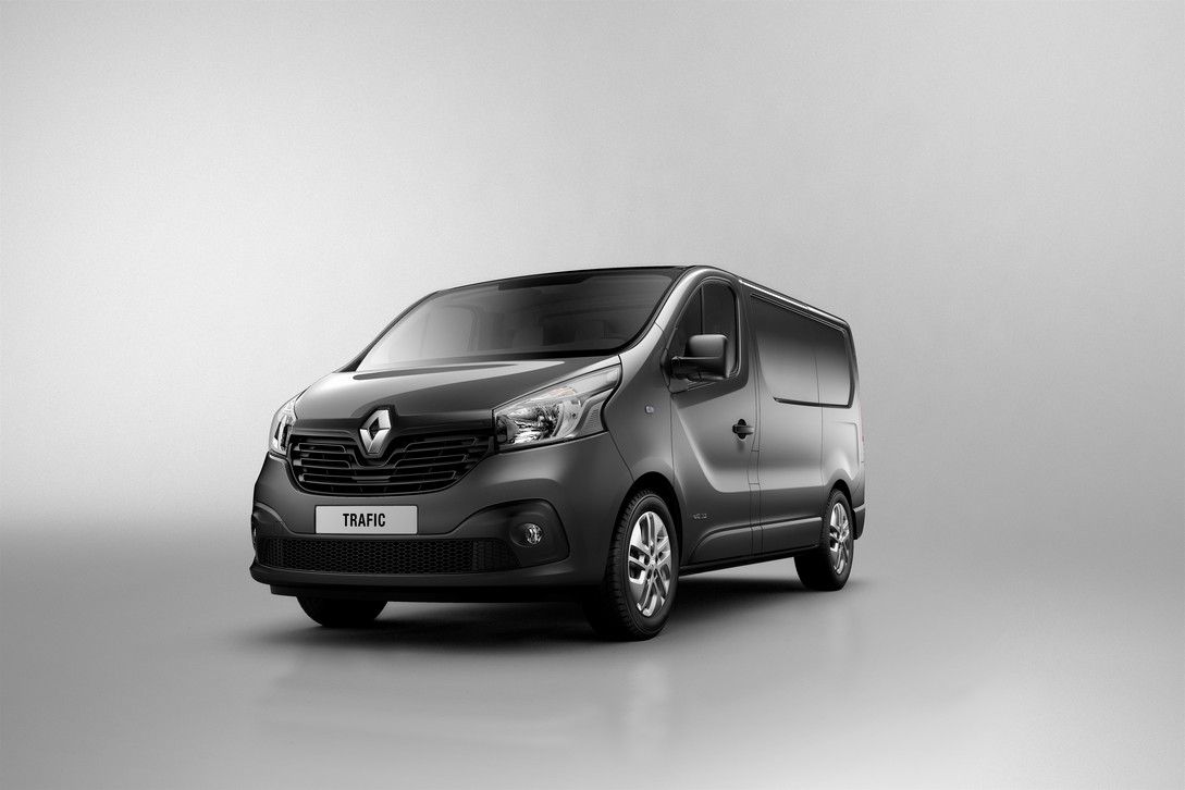 YEN 2014 RENAULT TRAFC DETAYLI RESM GALERS