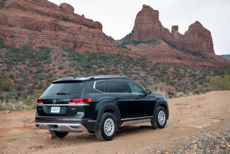 VW Atlas Basecamp Accessory Line resim galerisi