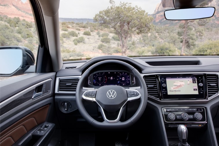 VW Atlas Basecamp Accessory Line resim galerisi