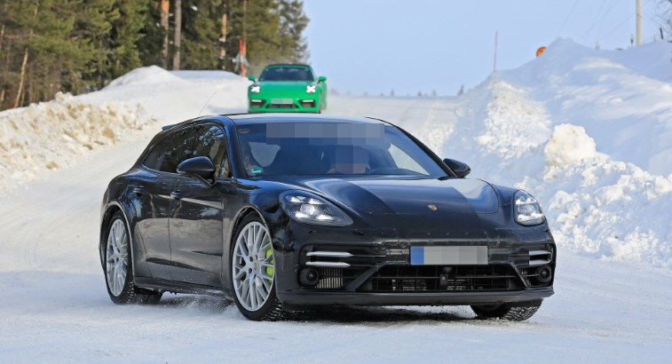 Porsche Panamera Sport Turismo resim galerisi (02.04.2020)