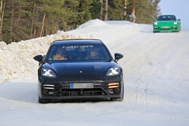 Porsche Panamera Sport Turismo resim galerisi (02.04.2020)