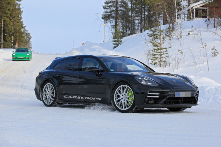 Porsche Panamera Sport Turismo resim galerisi (02.04.2020)